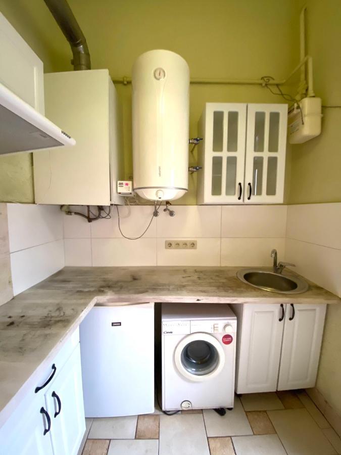 Квартира Подобово На Вулиці Валова 21А Lviv Ngoại thất bức ảnh