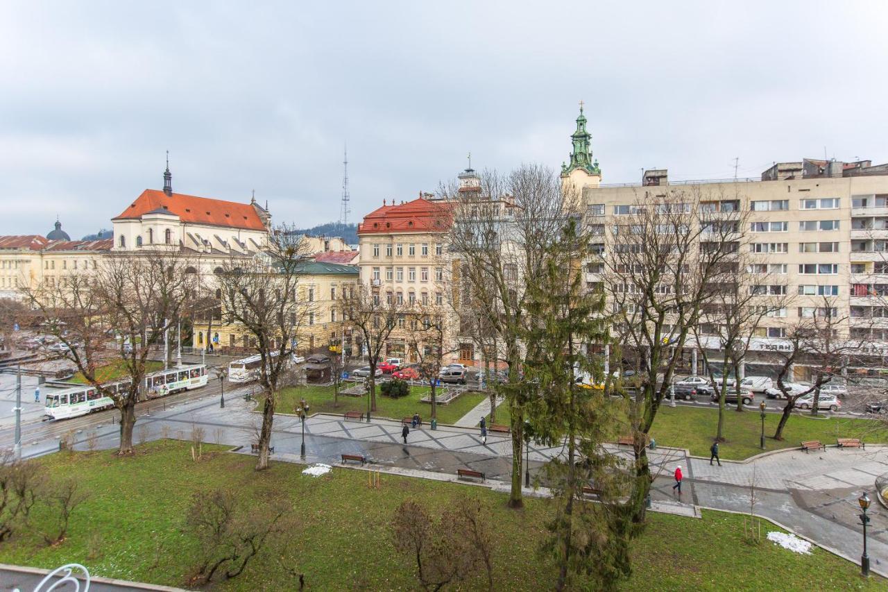 Квартира Подобово На Вулиці Валова 21А Lviv Ngoại thất bức ảnh